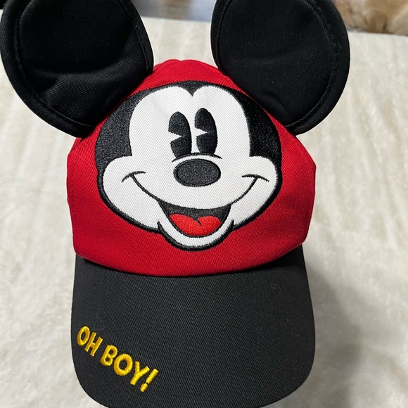 Disney Mickey Mouse W/ Ears “Oh Boy!” Disney Parks Red Hat Size Toddlers - Picture 1 of 9